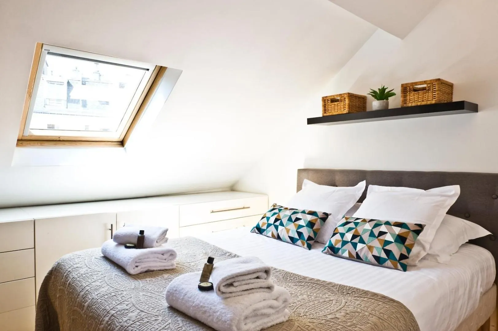 Lejlighed Bluestay 239 - Superbe Appartement A Pigalle Paris Frankrig